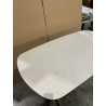 MACABANE - Table bords arrondis 180x90cm plateau céramique beige pieds arc métal