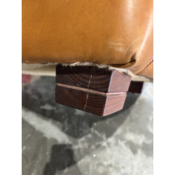 MACABANE - Fauteuil marron CHICAGO vintage cuir pieds bois
