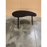 MACABANE - Table d’appoint ovoïde plateau texturé noir mat pieds fer noir