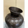 MACABANE - Vase alu L40cm H85cm couleur cuivre foncé patine antique