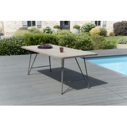 MACABANE - Table de jardin rectangulaire 6/8 personnes en bois teck teinté grisé et pieds en métal