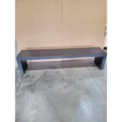 MACABANE - Banc en béton...