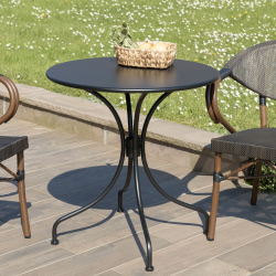 MACABANE - Table de jardin...